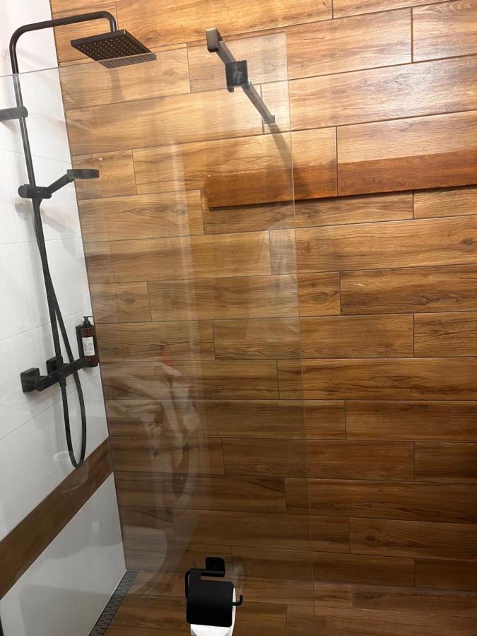 Butikowy Apartament Konin كونين المظهر الخارجي الصورة